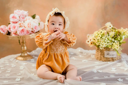 当阳宝宝几岁可以喝纯牛奶 当阳宝宝几岁可以喝纯牛奶